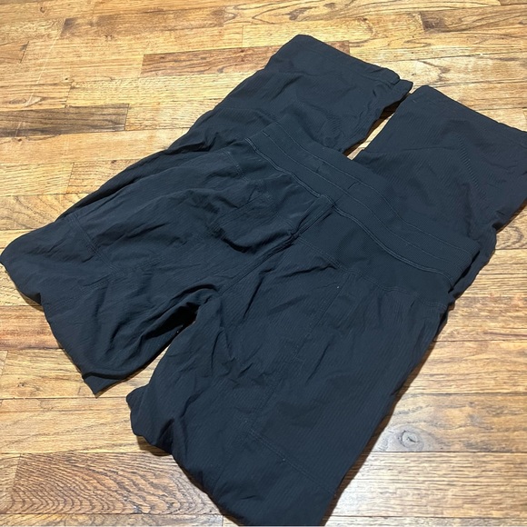 Lululemon Dance Studio Pant Size 4 - Picture 4 of 6